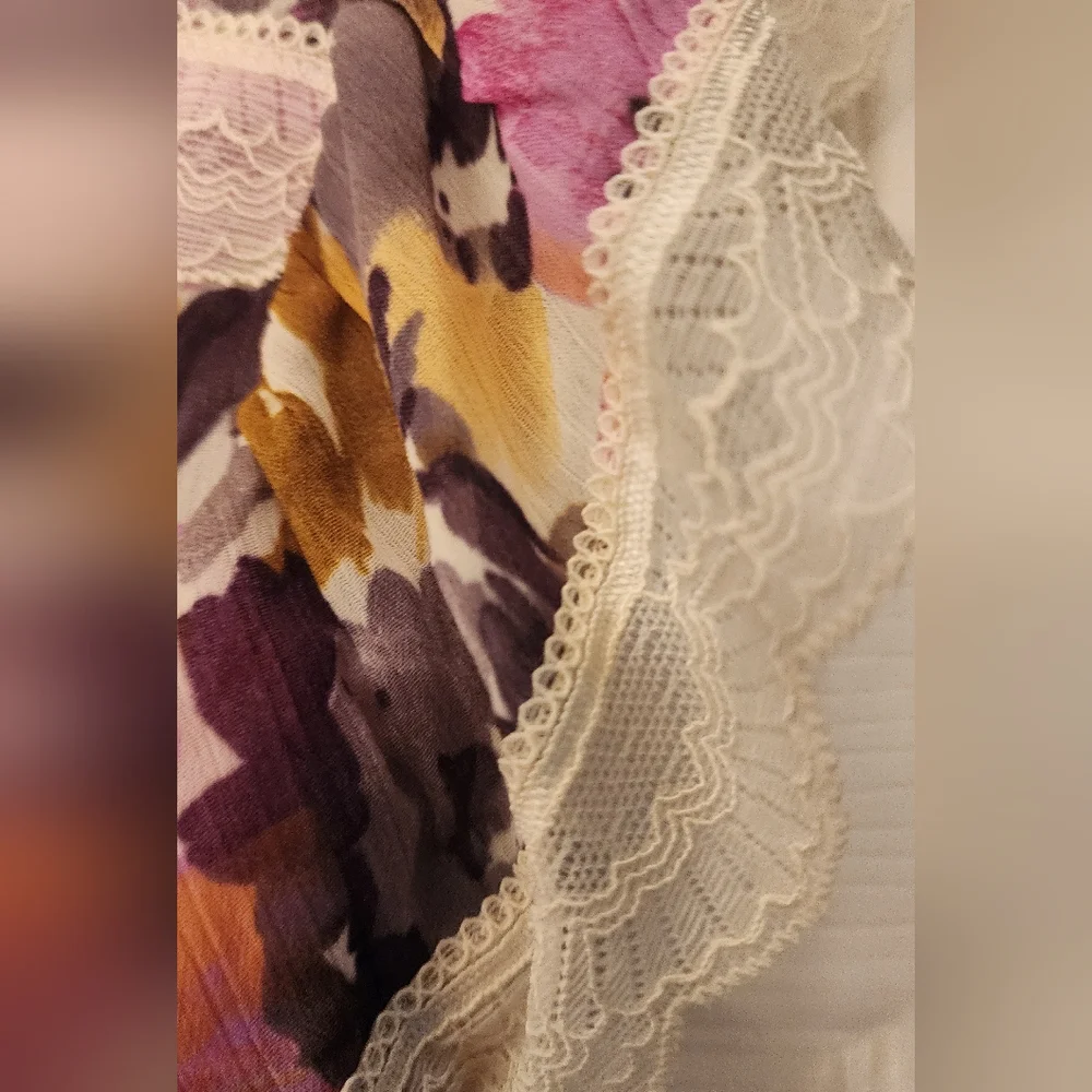 French Connection women's Catlett Crinkle Ruffle Trim Top Orchid Bouquet Small